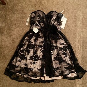 Sexy Boutique Dress NBW!!!